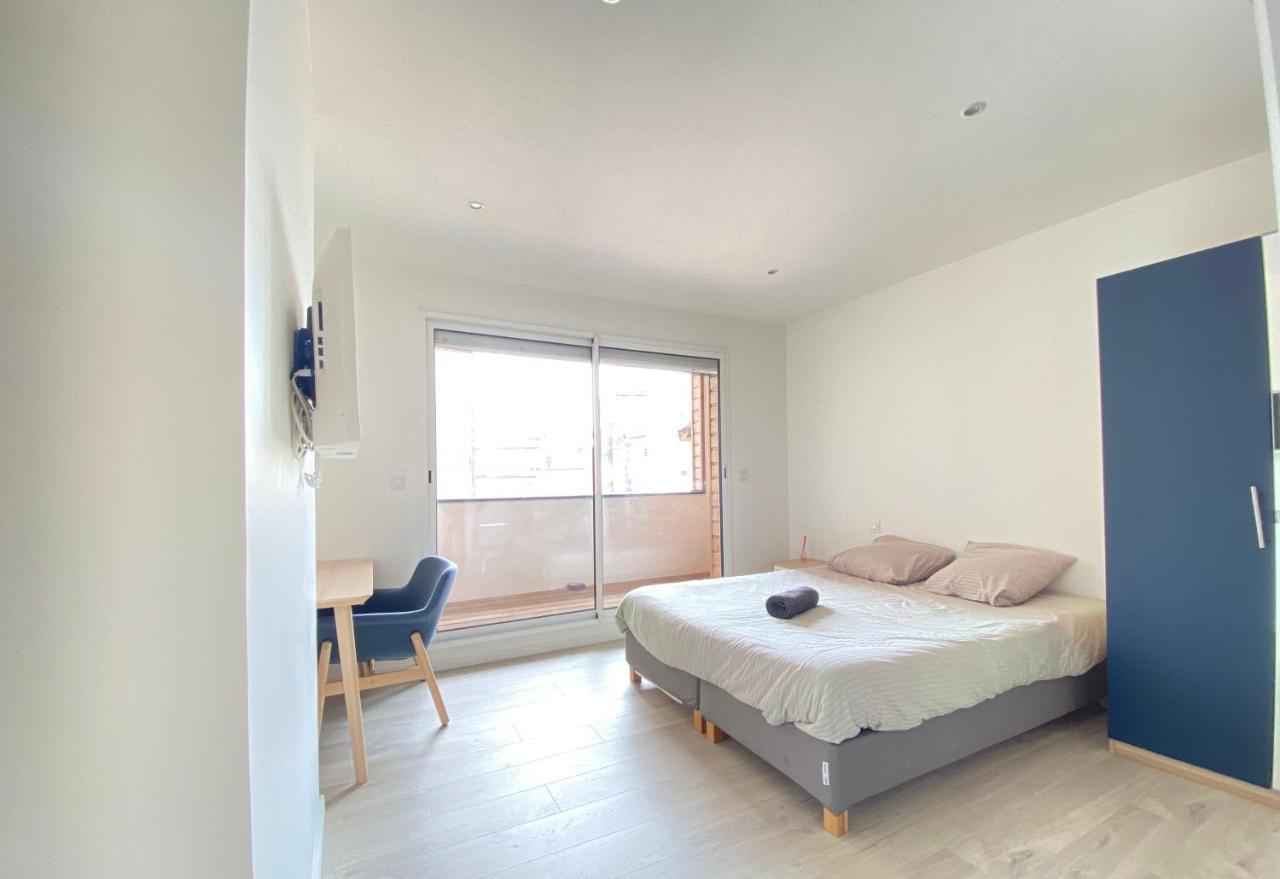Tour D'Auvergne - Appartements En Plein Centre Ville, Proche De La Cathedrale Et De La Place De Jaude Clermont-Ferrand Kültér fotó