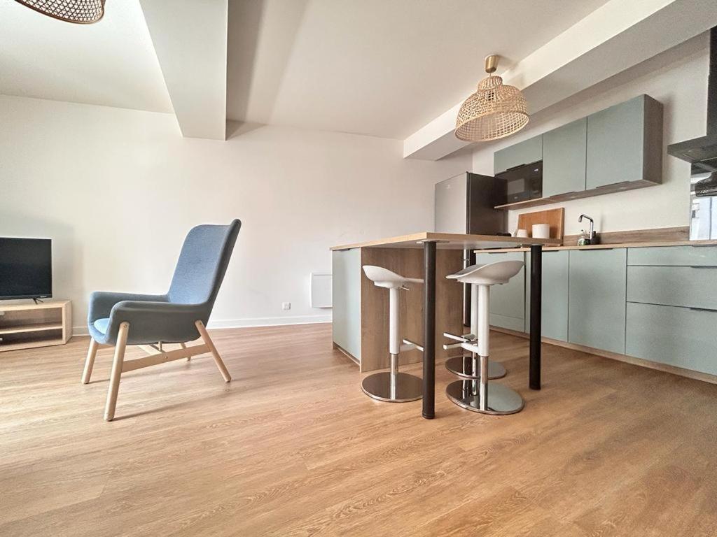 Tour D'Auvergne - Appartements En Plein Centre Ville, Proche De La Cathedrale Et De La Place De Jaude Clermont-Ferrand Kültér fotó