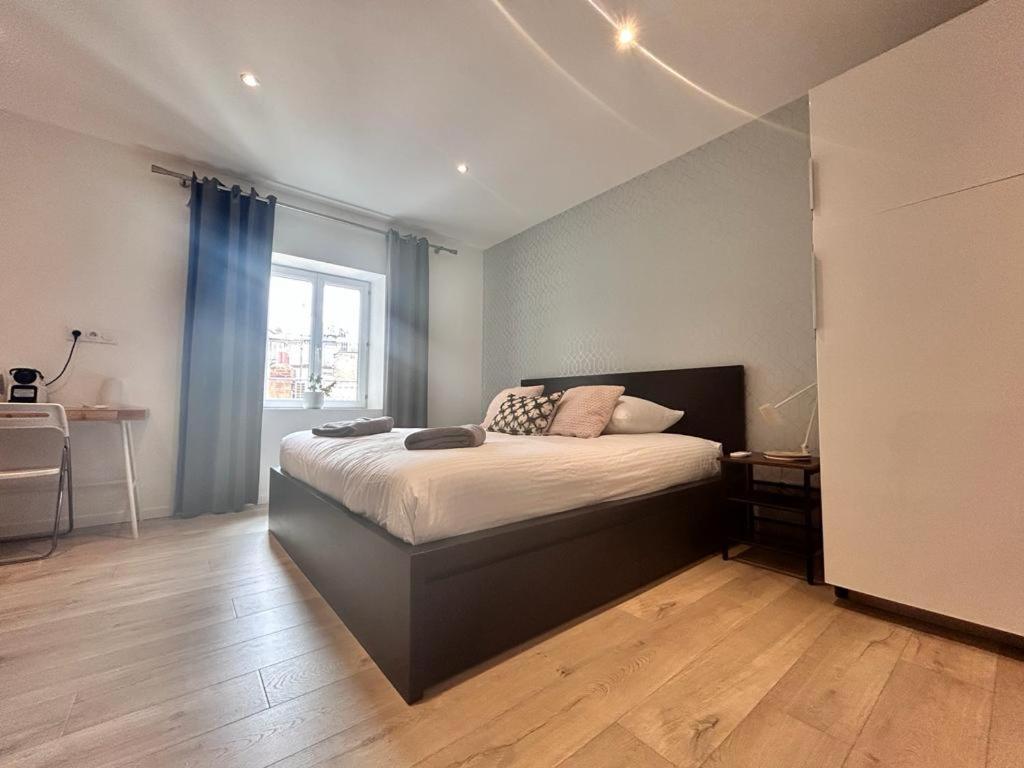 Tour D'Auvergne - Appartements En Plein Centre Ville, Proche De La Cathedrale Et De La Place De Jaude Clermont-Ferrand Kültér fotó