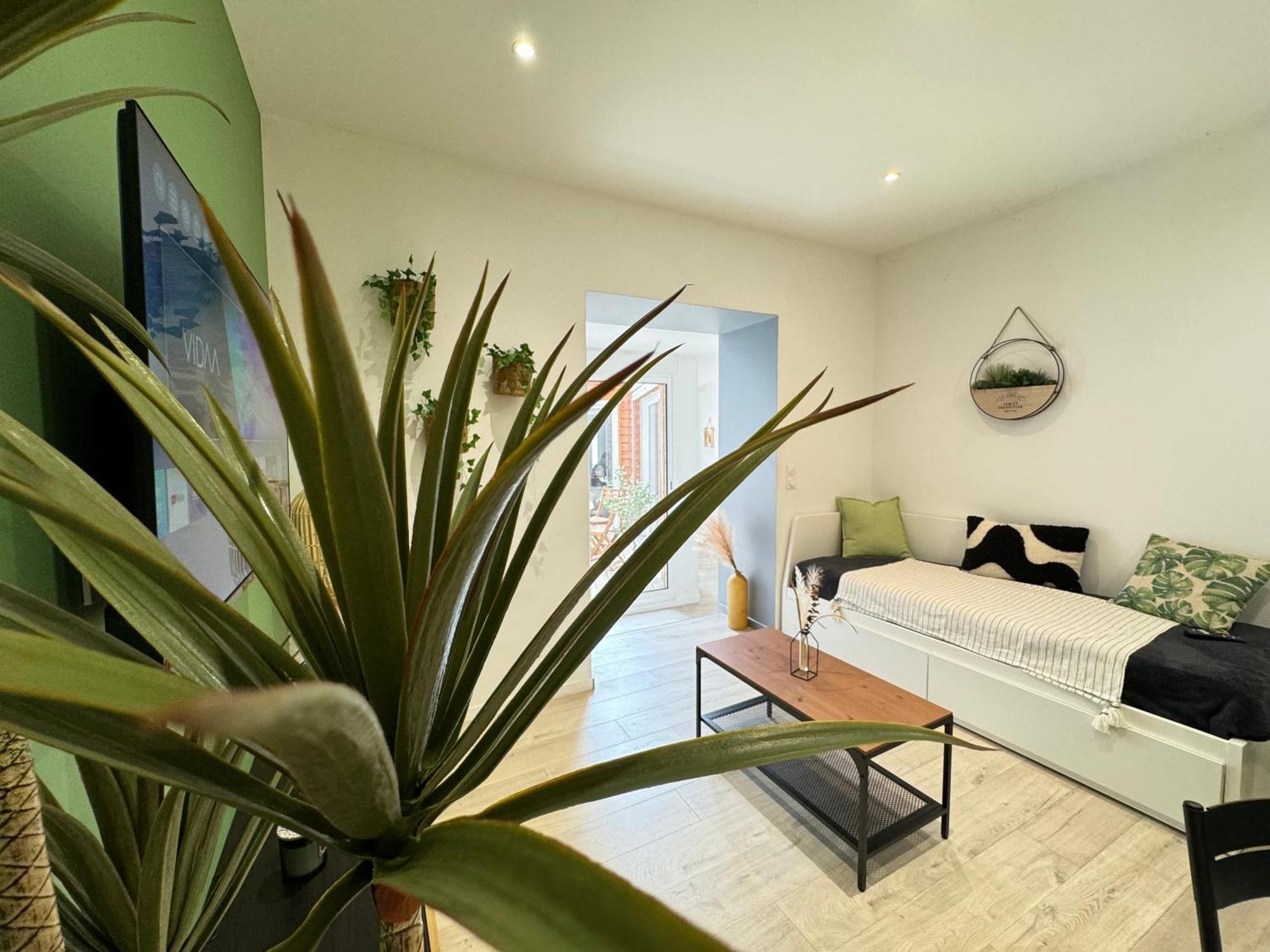 Tour D'Auvergne - Appartements En Plein Centre Ville, Proche De La Cathedrale Et De La Place De Jaude Clermont-Ferrand Kültér fotó