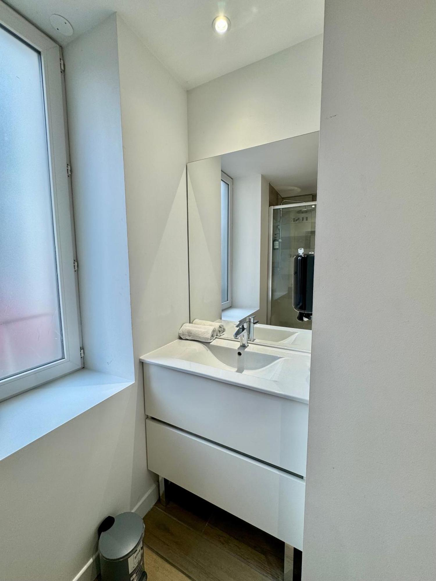 Tour D'Auvergne - Appartements En Plein Centre Ville, Proche De La Cathedrale Et De La Place De Jaude Clermont-Ferrand Kültér fotó